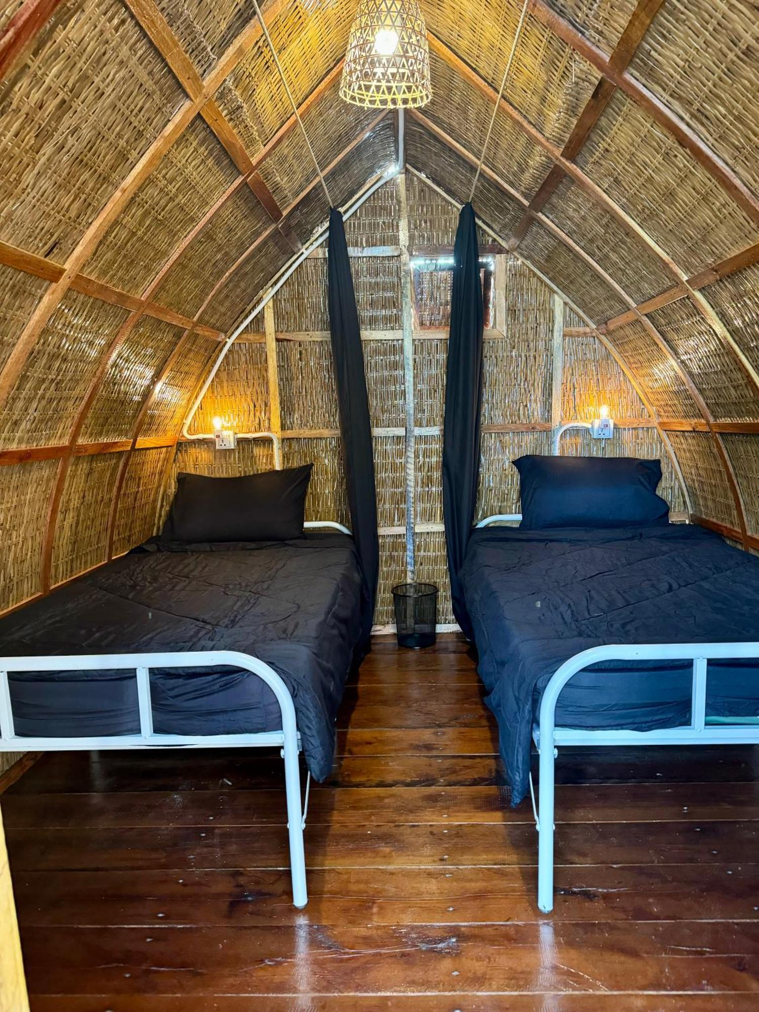 Rafikis Retreat Pansiyon Derm Tkov Village Dış mekan fotoğraf